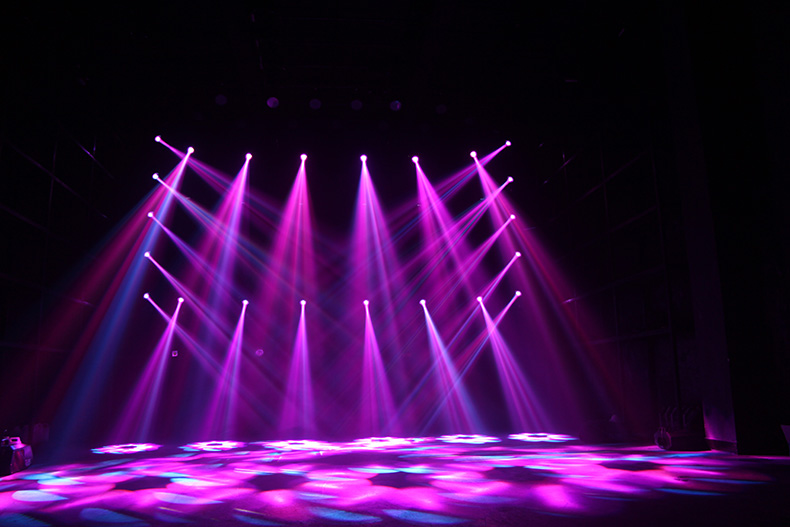 舞臺(tái)燈光搖頭燈結(jié)構(gòu)效果圖