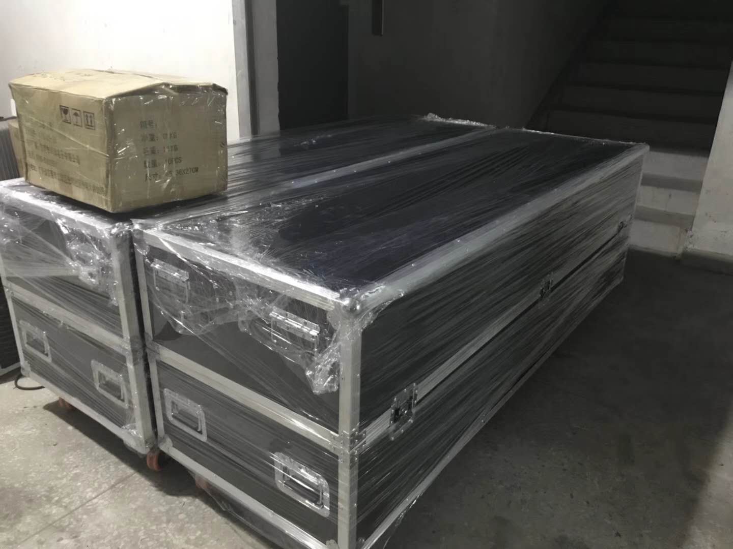 好消息：水霧屏/霧幕機升級換代了！功能更強！性能更好！效果圖